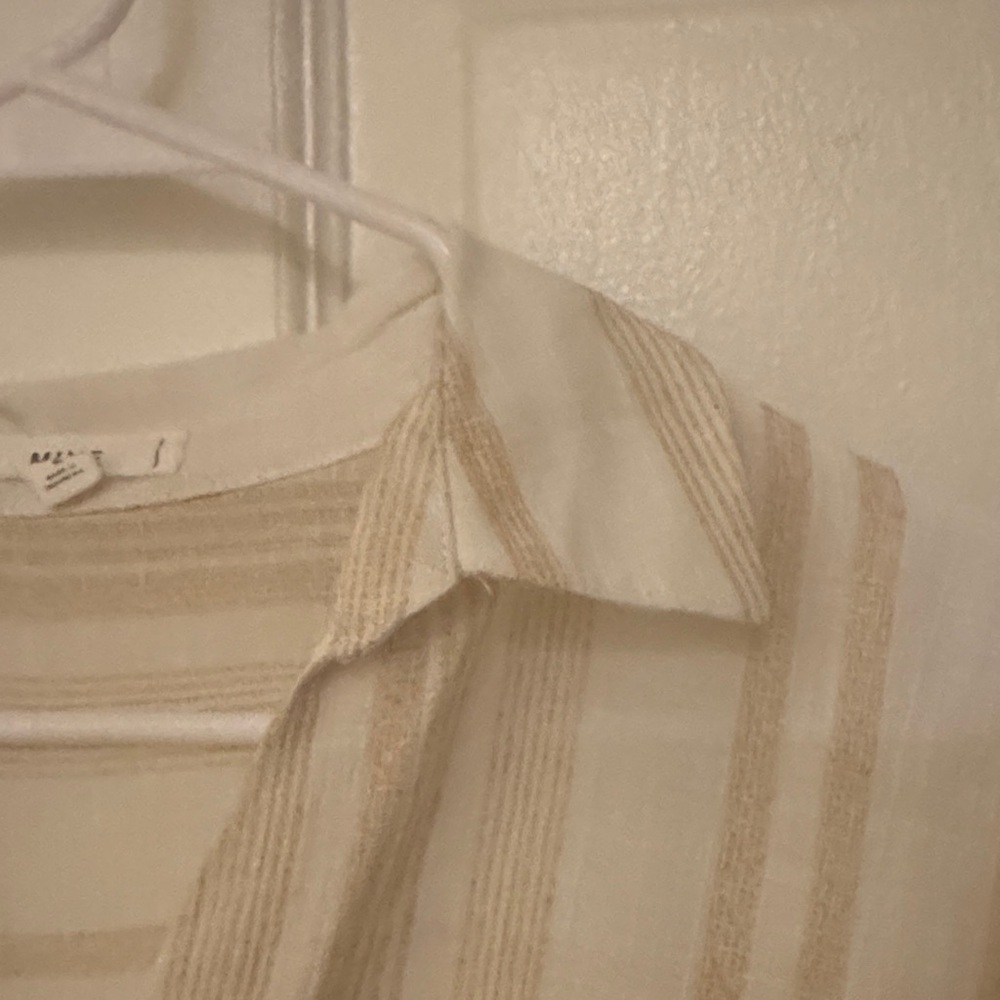 Striped Beige and white Blouse - Picture 3 of 6
